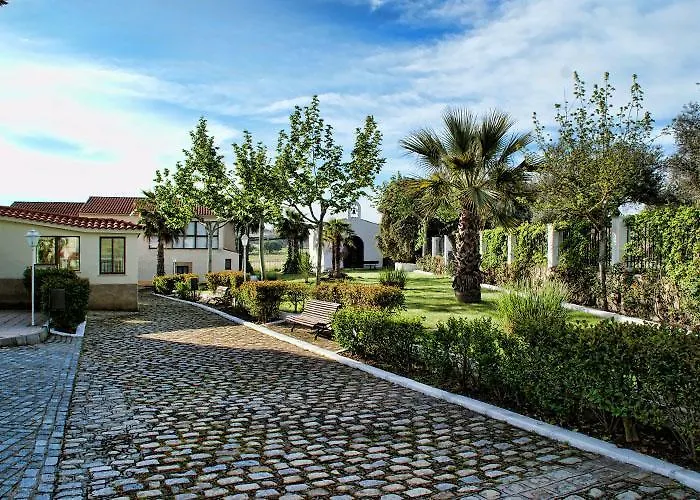 מלון Balneario De Brozas